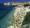 Plage Banje à Dubrovnik ; l’une des plus belles plages « avec vue » en Croatie et dans le monde