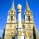 Visiter Zagreb – Cathédrale Saint Stéphane (Zagrebačka Katedrala) : incontournable!