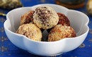 truffes2 truffes2 Truffes aux amaretti : une tuerie pour les fêtes (Recette de cuisine italienne)
