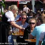 biergarten munich fruhlingfest serveuse 150x150 Munich Fruhlingsfest ; la fête de la biere du printemps