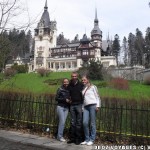Voyage en Roumanie : un pays que jai adoré! Les filles et moi devant Castelul Peles 150x150 Voyage en Roumanie : un pays que jai adoré!