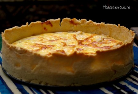 Quiche à la Comtoise au Poulet de Bresse, vin jaune du Jura et Comté (Recette franc comtoise)