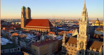 Visiter Munich en 3 jours : magnifique escapade dans la capitale de Bavière munich frauenkirche et mairie