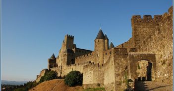 Le Patrimoine en France entre histoire et identité remparts Cite Carcassonne