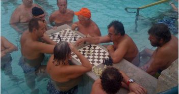 L’hiver a Budapest, la saison des Bains et des thermes! joueurs echecs Bains Budapest