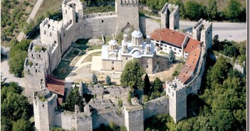 Visiter la Serbie: Que visiter et que voir en Serbie ? monastere manasija