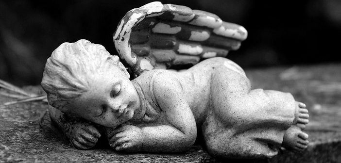 La révélation de la Miséricorde : Rédemption d’une captive angelot