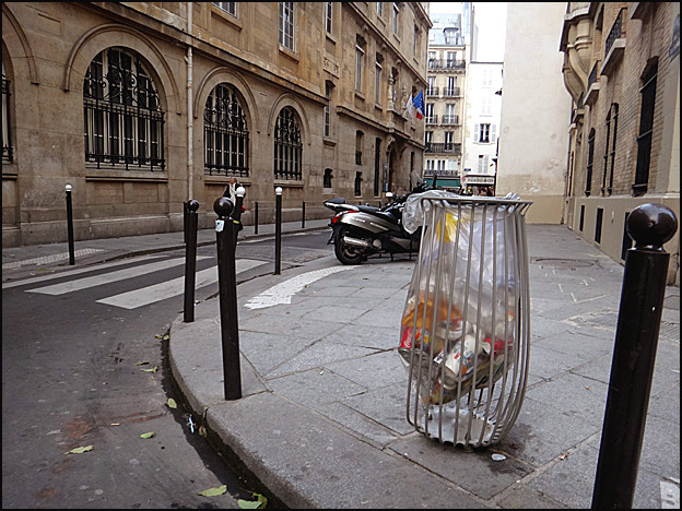 poubelles delanoe paris 2013