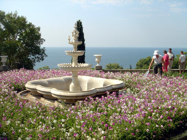 yalta palais vorontsov jardins