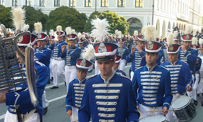 défilé oktoberfest 2012 habits bavarois traditionnels