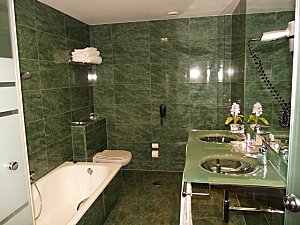 Barcelone Hotel Acevi Villarroel salle de bain
