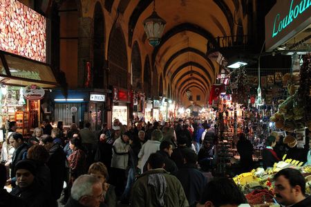 istanbul bazar egyptien foule
