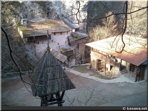 manastir crna reka monastere serbe