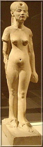 Nefertiti representation idealisee