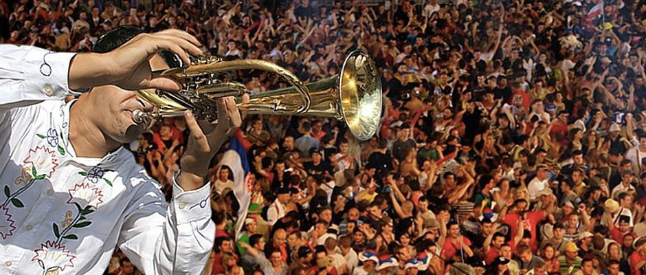 guca festival des trompettes en serbie