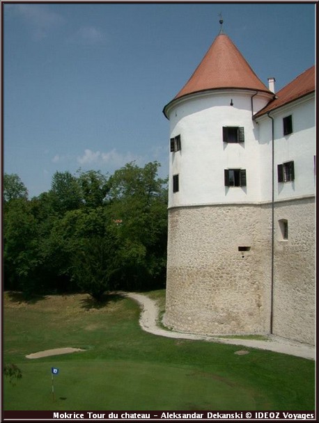 mokrice tour chateau slovenie