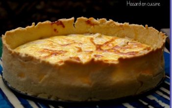 Quiche franc comtoise au Poulet de Bresse, vin jaune du Jura et Comté Quiche franc comtoise au Poulet de Bresse, vin jaune du Jura et Comté