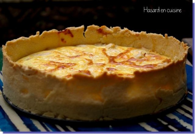 Recette Quiche franc comtoise au Poulet, Comté et vin jaune