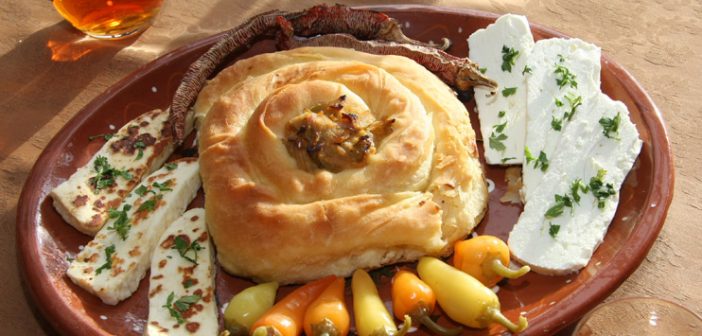 Cuisine des Balkans ; un creuset d’influences zelnik plat macedonien