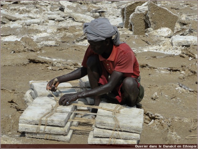 danakil ouvrier en ethiopie
