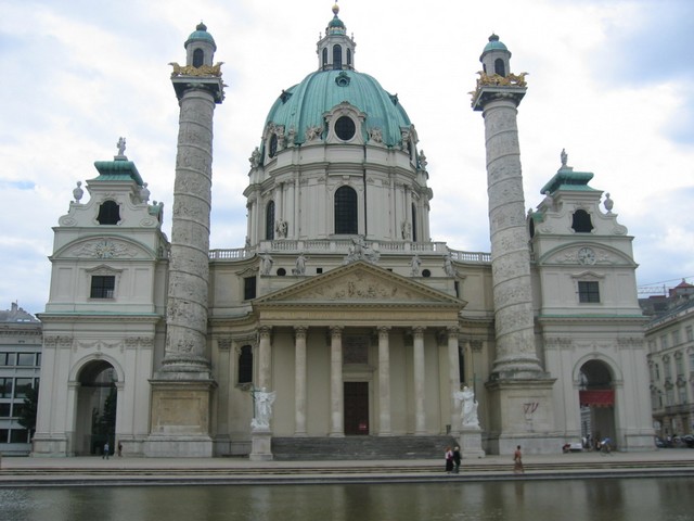 vienne Karlskirche