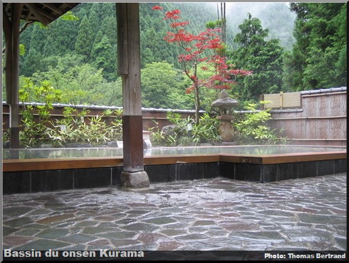 bassin onsen kurama