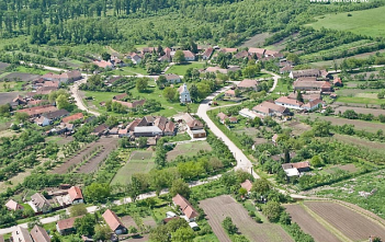 Charlottenburg (Sarlota), l’unique village rond de Roumanie dans le Banat Charlottenburg banat roumanie