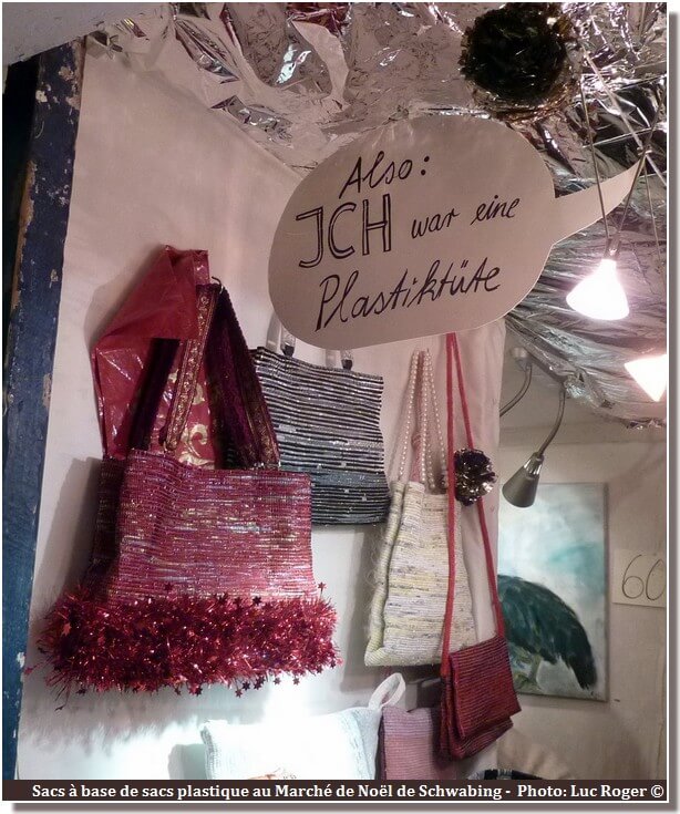 Schwabing Marché de Noël de Munich sacs réalisés avec des sacs en plastique
