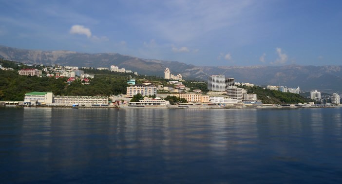 Yalta depuis la mer Noire