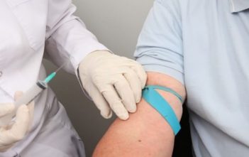 Santé en Croatie : quelles précautions faut-il prendre? vaccin médecin
