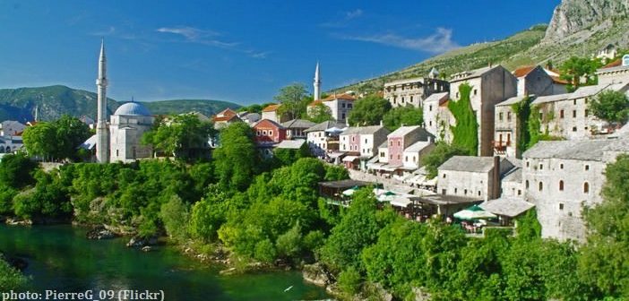 Itinéraires en Bosnie : Guide voyage Bosnie Herzégovine ville de Mostar Neretva