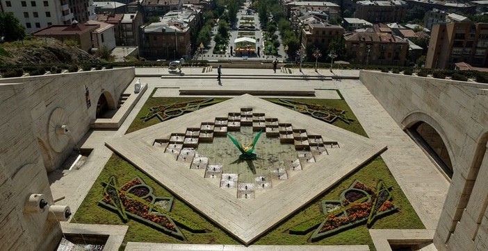 Erevan fontaine et jardin