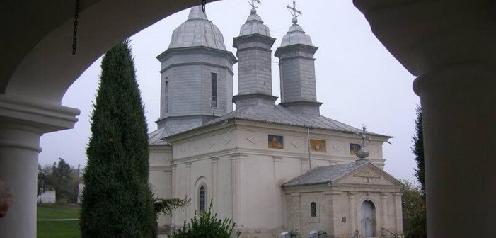 Monastère Ratesti en Roumanie