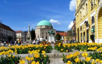 Pécs : une histoire de conquêtes en Hongrie du Sud Mosquée à Pec en Hongrie