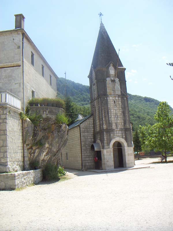 Eglise à Ostrog Montenegro