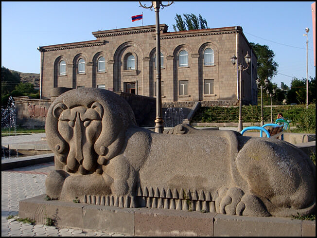 Sissian en Arménie maison du peuple