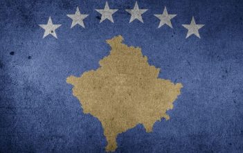 Formalités d’entrée au Kosovo : Documents d’identité et assurances pour aller au Kosovo drapeau kosovo