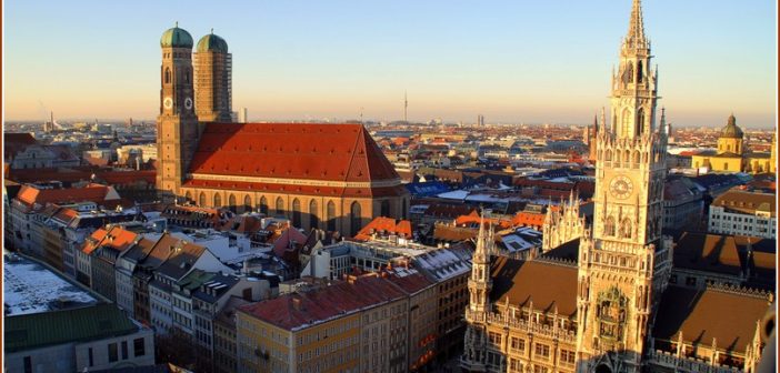 Agenda Munich : événements, fêtes, foires et animations à ne pas manquer! munich frauenkirche et mairie