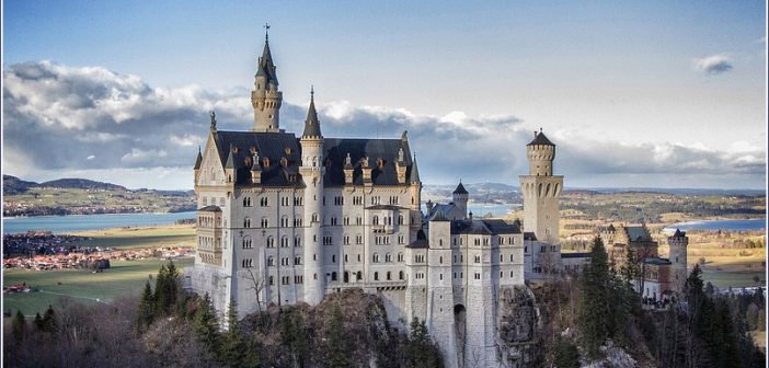 La route allemande de Louis 2 de Bavière : un itinéraire passionnant en Haute Bavière Chateau neuschwanstein