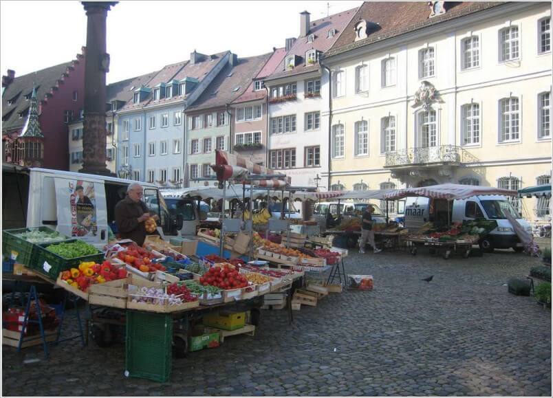 Fribourg petit marché en Allemagne