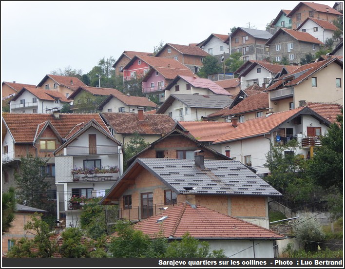 banlieue de Sarajevo sur les collines
