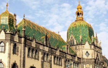 Lechner, le génie créatif inventeur de l’Art Nouveau hongrois à Budapest Budapest musée des arts appliqués