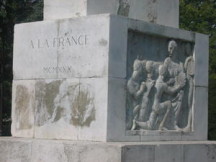 belgrade monument a la france detail