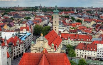 Week end à Munich (Muenchen) ; la capitale bavaroise, fleuron de la Bavière Munich Altstadt vue aerienne