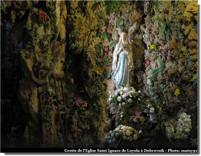 dubrovnik eglise saint ignace de loyola grotte