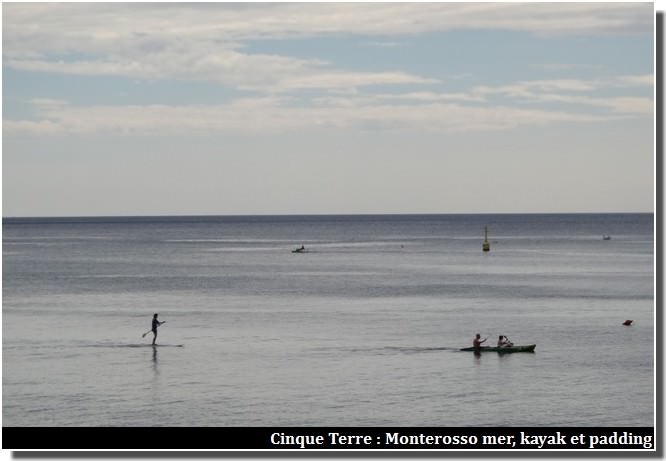 cinque terre monterosso kayak padding