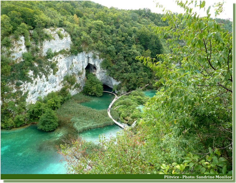 parc national de Plitvice sentier sur les lacs
