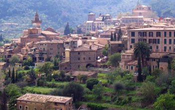 Majorque au printemps : la plus grande des petites îles valldemossa baleares
