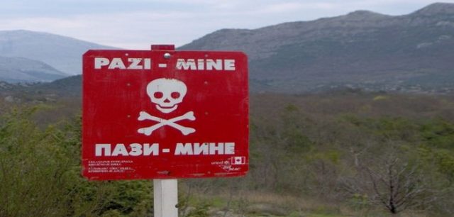Panneau mines antipersonnel bosnie herzégovine