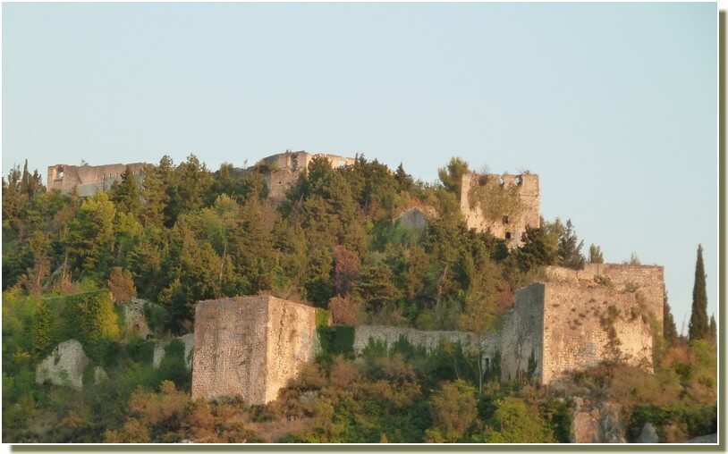 Stolac Chateau en ruines
